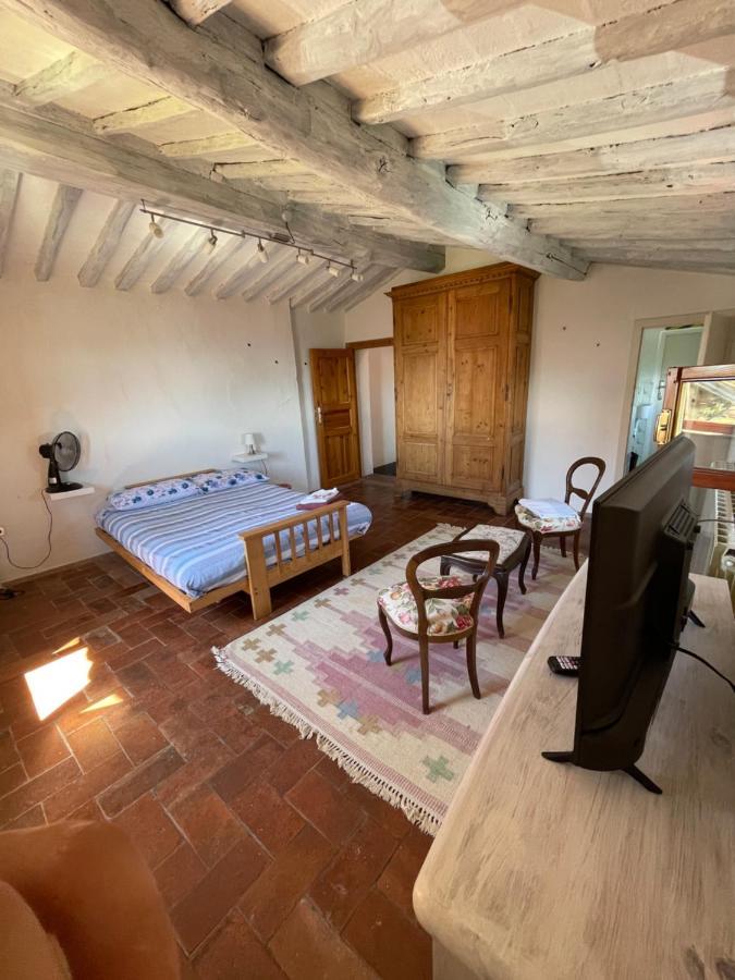 Podere Il Poggio Avaglio Luaran gambar