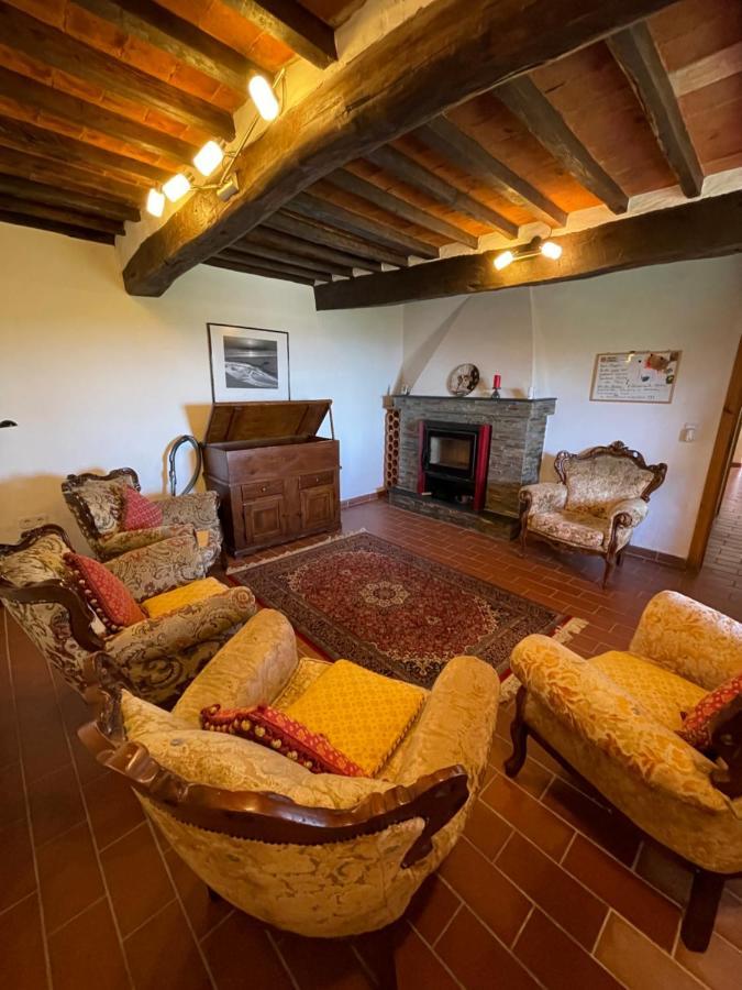 Podere Il Poggio Avaglio Luaran gambar