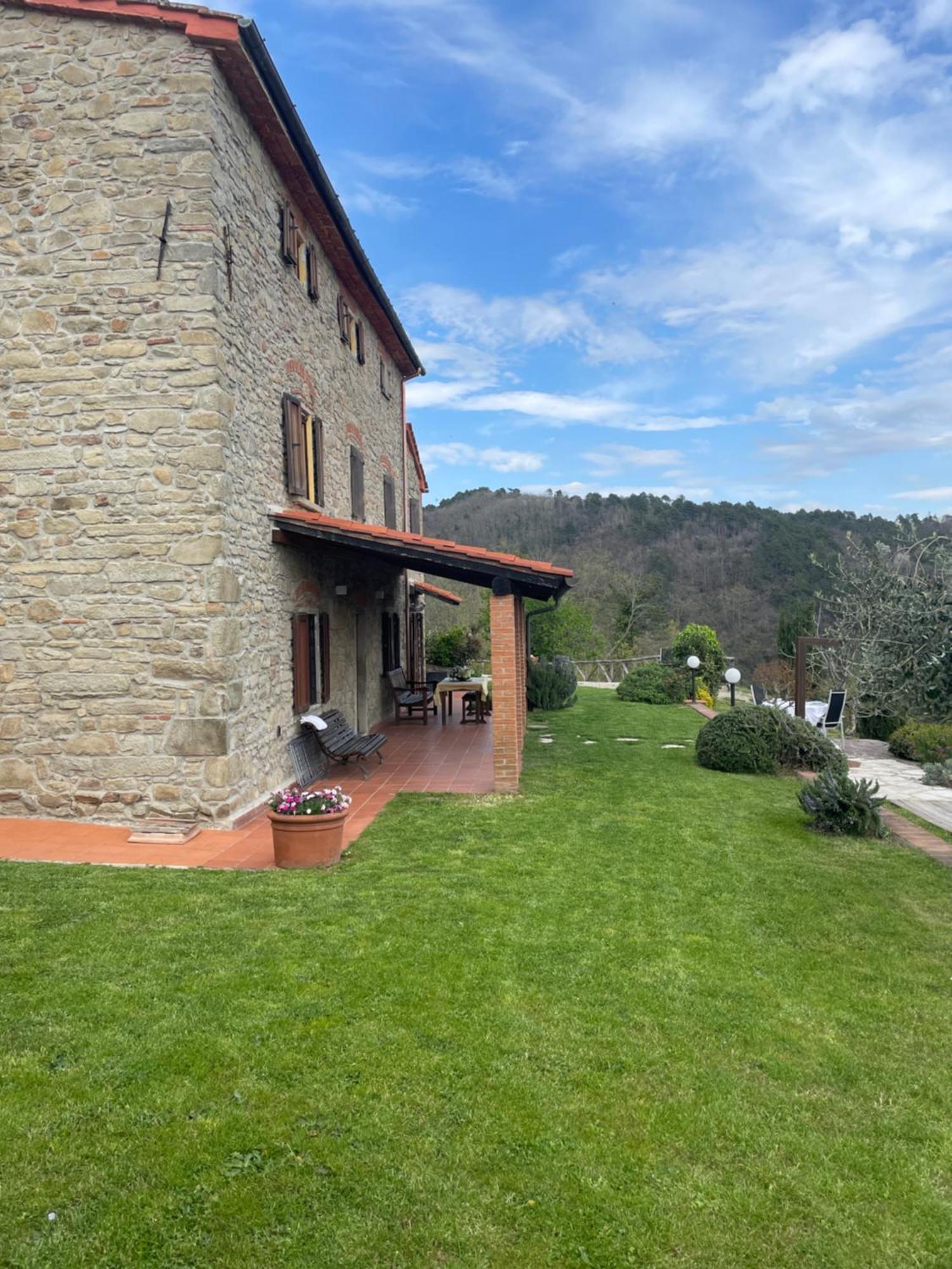 Podere Il Poggio Avaglio Luaran gambar